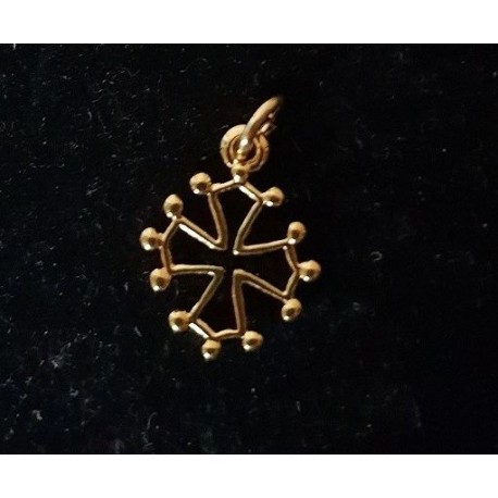 Occitan cross pendant (hollowed out golden) - 1,5 cm